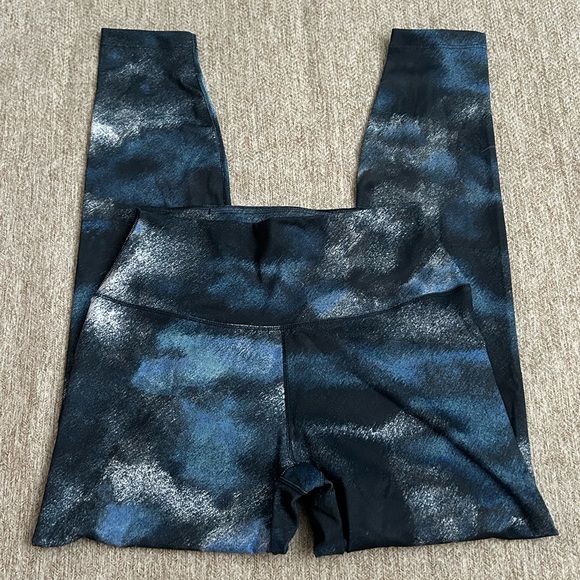 Nike One Training Leggings - Picture 2 of 11